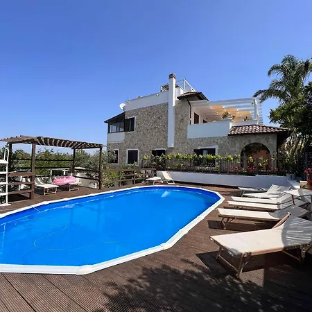 Fiore Holiday home